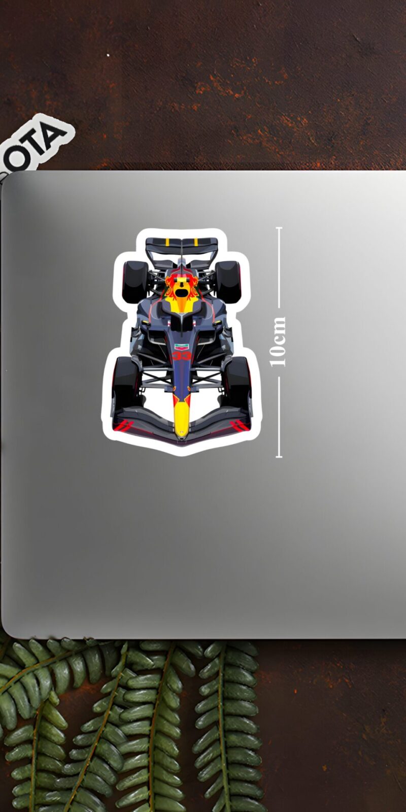 Max-33-Red-Bull-Vector-L-10-cm